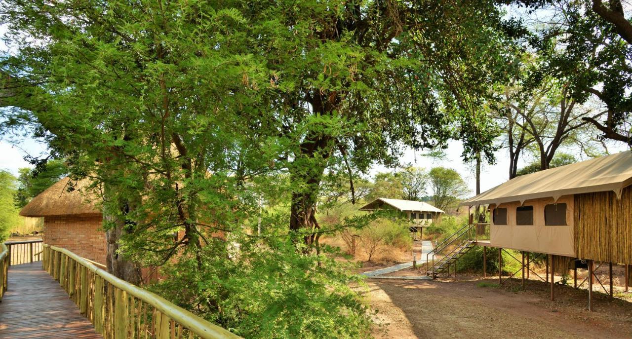 Hotel Jackalberry Chobe Kasane Exterior foto